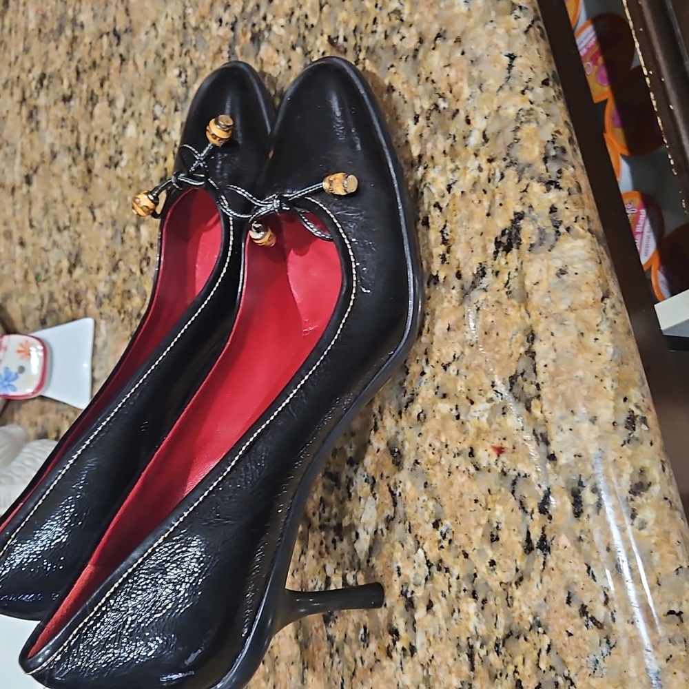 Gucci Black Pumps. Nwot. Gorgeous. Never Worn  SOLD OUT Dec 22. Another Site